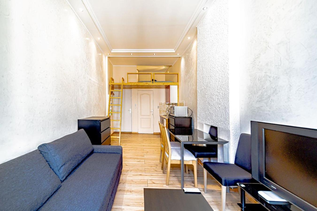 Le Petit Anna 4 Pers Apartment Villeurbanne Ngoại thất bức ảnh